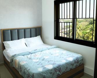 Fully Furnished Apartment 1bhk - Thrissur - Habitación