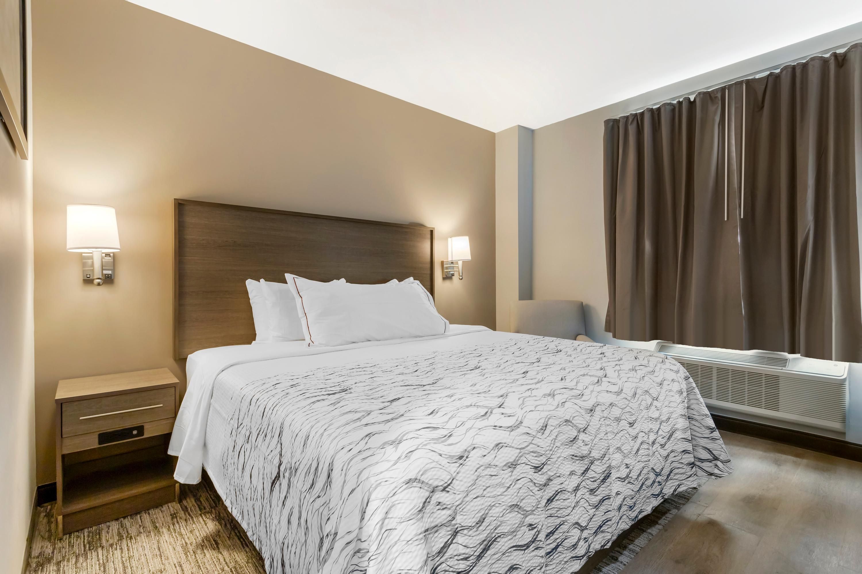 Red Roof PLUS+ Jamaica, NY - JFK Airport - קווינס - חדר שינה