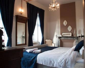 Chateau de l Aviette - Rancennes - Givet - Chambre
