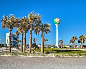 Sea La Vie Condo Pensacola Beach Access! - Pensacola Beach