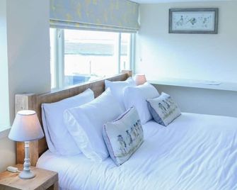 The Quay B&B - Wells-next-the-Sea - Bedroom
