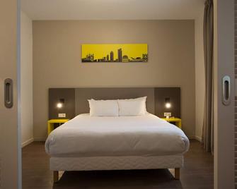 Inter-Hôtel Westlodge Dardilly Lyon Nord - Dardilly - Habitación