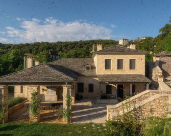 'Apeiros Chora' Hotel, Zagori - Ano Pedina - Gebäude