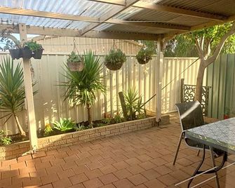Morries at Geographe Bay - Busselton - Patio
