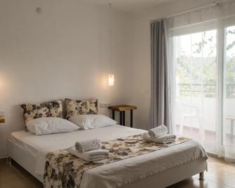 Pataros Hotel - Gelemiş - Slaapkamer