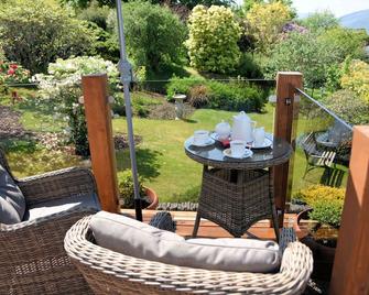 Lochview House - Fort William - Patio
