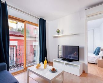 葛洛波斯公寓 - 阿利坎特 - 阿利坎特 - 客廳