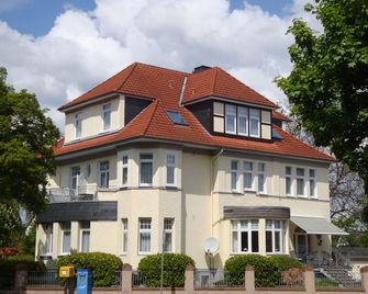 Hotel Bellevue - Hamelen - Gebouw
