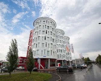 Olymp Plaza Hotel - Kemerovo - Building