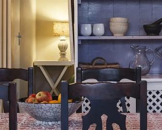 Bid Huisie - Prince Albert