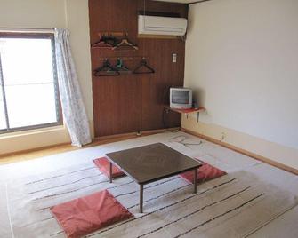 Awajishima Eight Minshuku - Sumoto - Obývací pokoj