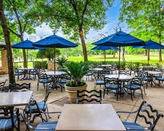 Hilton DFW Lakes Executive Conference Center - Grapevine - Restaurant