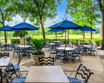 Hilton DFW Lakes Executive Conference Center - Grapevine - Restaurante