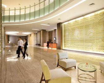 Novotel Bangka - Hotel & Convention Centre - Pangkalpinang - Recepción