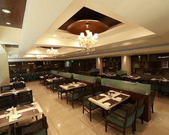 Hotel S Park - Khammam - Restaurant