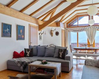 Comfortable Apartment in St. Stefan im Gailtal With Garden - St Stefan im Gailtal