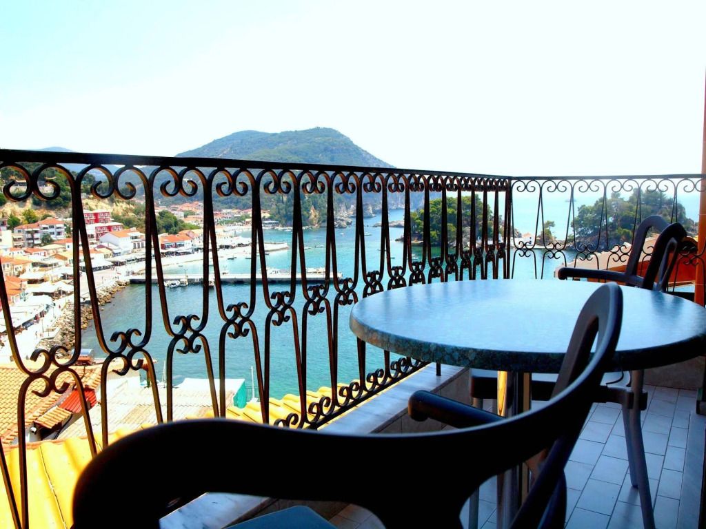 Avra - פארגה - מרפסת