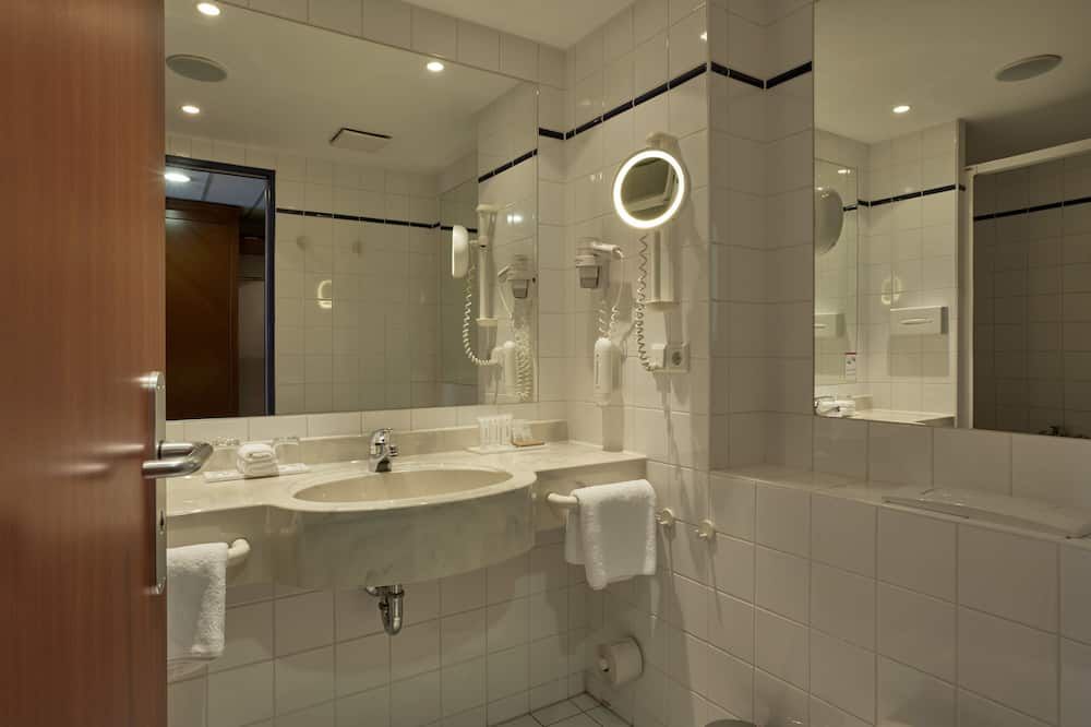 H4 Hotel Kassel - Kassel - Phòng tắm