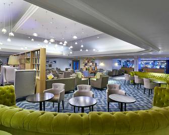 DoubleTree by Hilton Bristol North - Bristol - Lounge