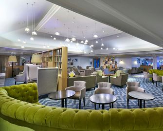 DoubleTree by Hilton Bristol North - Bristol - Lounge