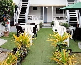 Boracay Morning Beach Resort By Cocotel - Boracay - Terasa