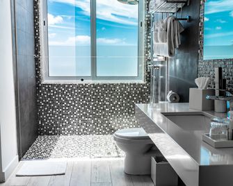 Ocean Z Boutique Hotel - Oranjestad - Badkamer