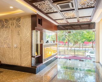 Treebo Empire - Vijayawada - Lobby