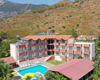 Grand Yazici Hotel Adrasan - Adrasan - Building