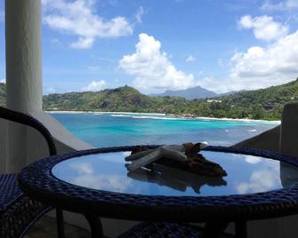 Lazare Picault Hotel - Baie Lazare - Balcony