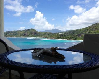 Lazare Picault Hotel - Baie Lazare - Balcony