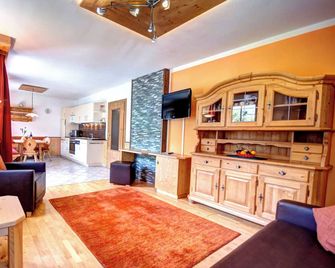 Alpenresort Thanner - Mayrhofen - Sala de estar