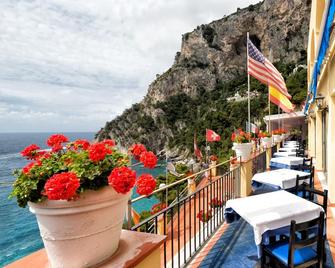Hotel Weber Ambassador - Capri - Balcón