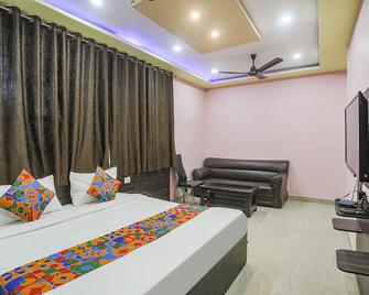 Banarasi Kothi - Варанасі - Спальня