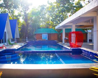 Voz Resort - Oslob - Pool