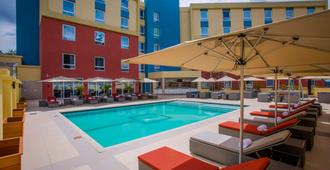 Park Inn by Radisson, Kigali - Kigali - Pool