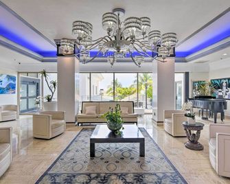 Oceanfront Luxury Renovated Resort Getaway! - Fort Lauderdale - Ingresso
