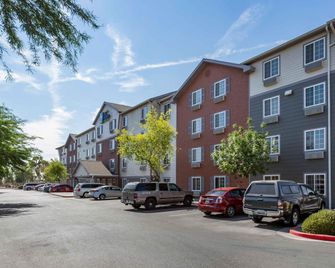 Extended Stay America Select Suites - Phoenix - West - Phoenix - Building