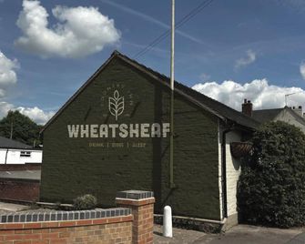The Wheatsheaf Inn - Crewe