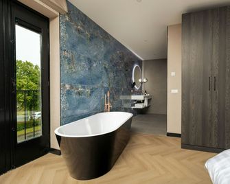 Hotel Twenty-Three Amsterdam Airport - Hoofddorp - Κρεβατοκάμαρα