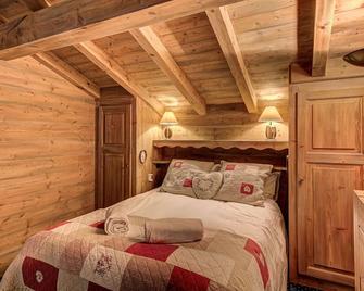 Chalet Blackbushe - Traditional Chalet - Alpes Travel - Sleeps 4-6 - Les Houches - Habitación
