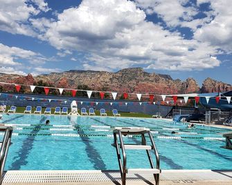 Peaceful,Community Pool, Trail Access & Walk To Pickleball Court! - Sedona - Pool
