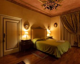 Antica Dimora Isernia - Isernia - Schlafzimmer