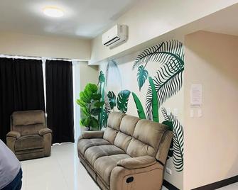 My Suits At Mactan Newton - Lapu-Lapu City - Living room