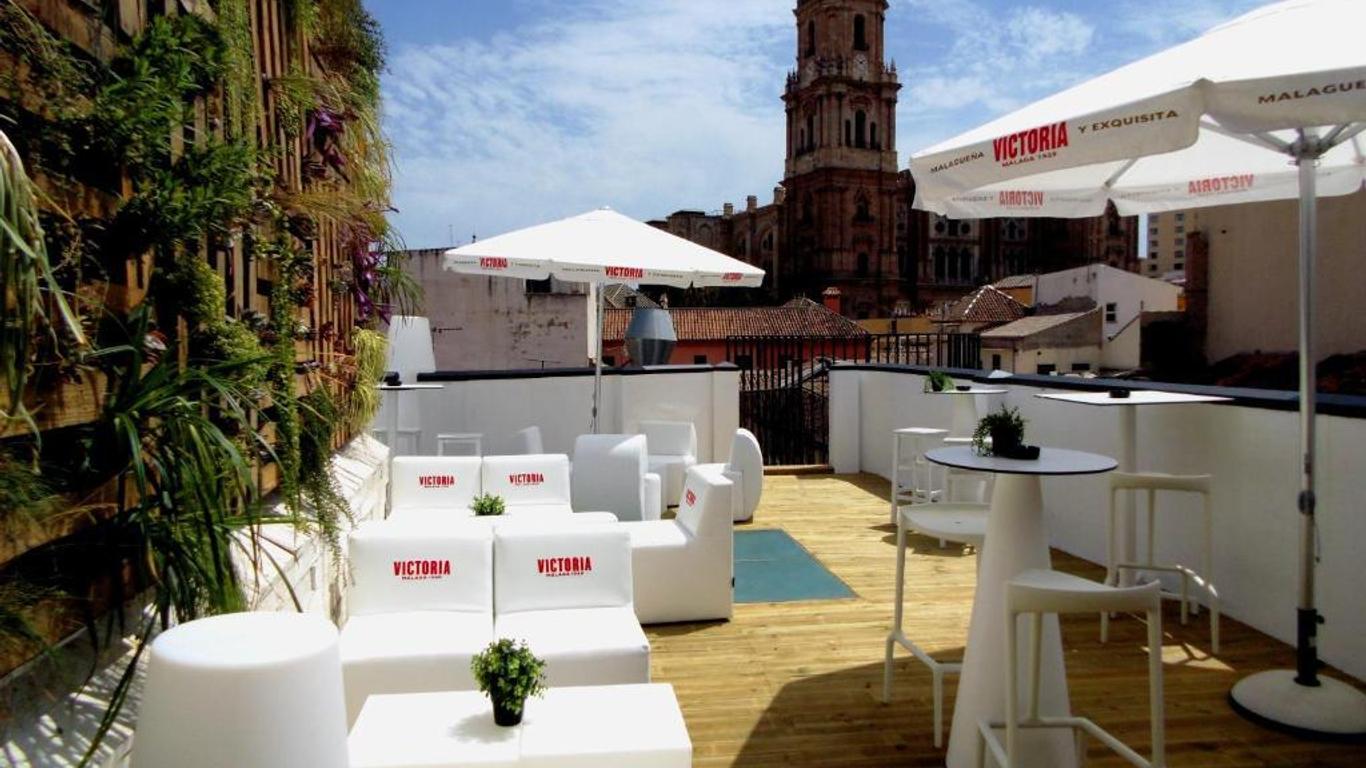 Chinitas Urban Hostel