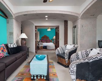 Marcela Resort & Spa - Puerto Vallarta - Pokój dzienny