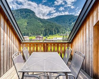 COOEE alpin Hotel Dachstein - Gosau - Balkon