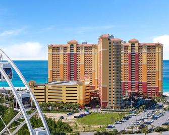 Calypso Beach Resort & Towers by Panhandle Getaways - Panama City Beach - Building