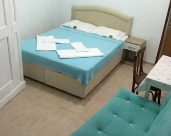 Kalipso motel - Cesme - Habitación