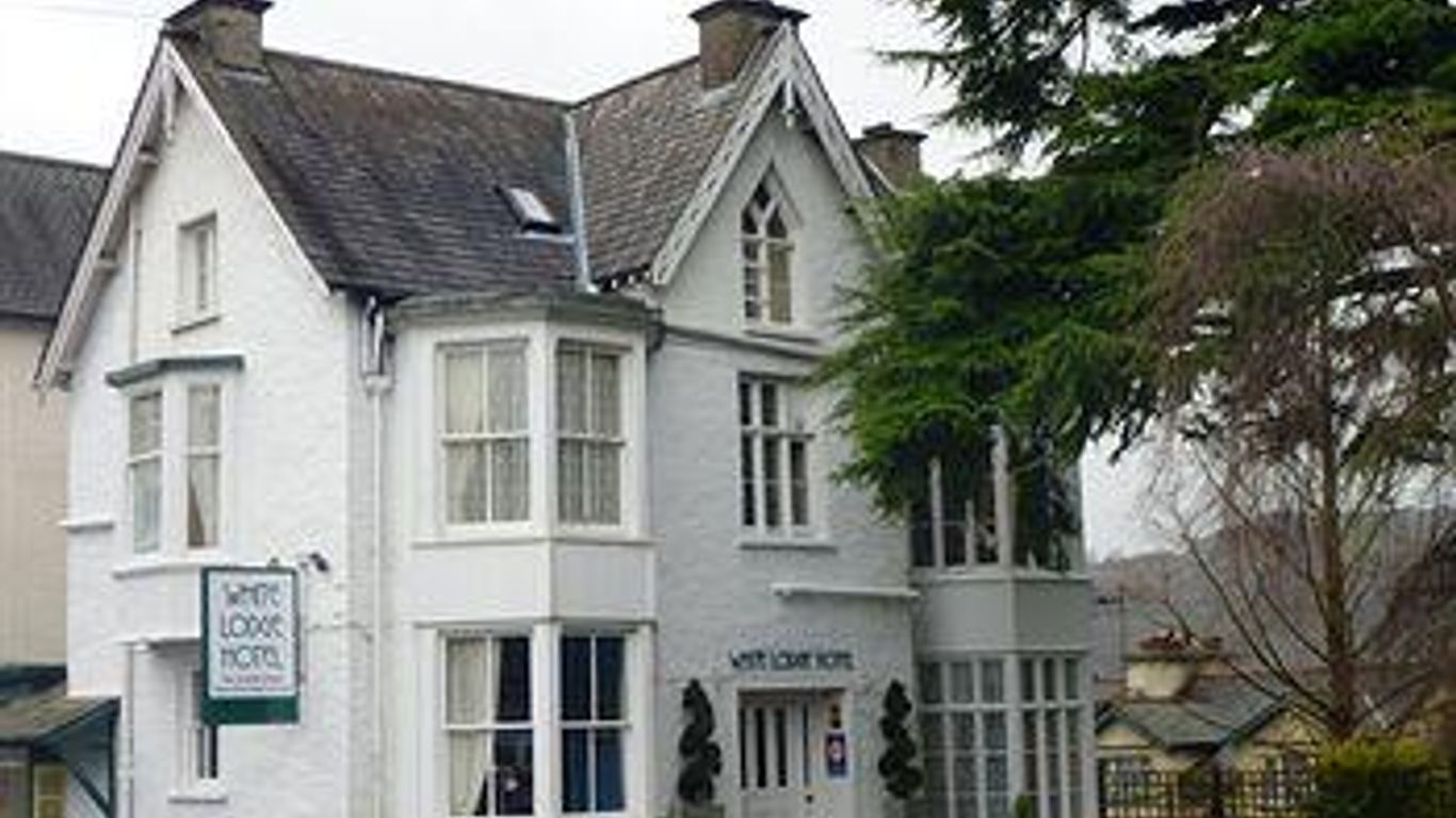White Lodge Hotel