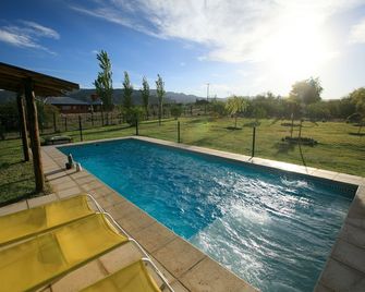 Cabañas Econature - Ingeniero Balloffet - Piscina